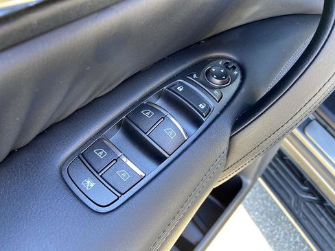 Certified 2024 Nissan Armada SL w/ Midnight Edition Package image 10