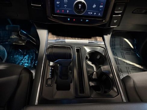 Used 2023 Ford F150 Lightning Lariat image 32