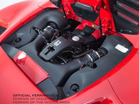 Used 2021 Ferrari F8 Tributo RWD image 34