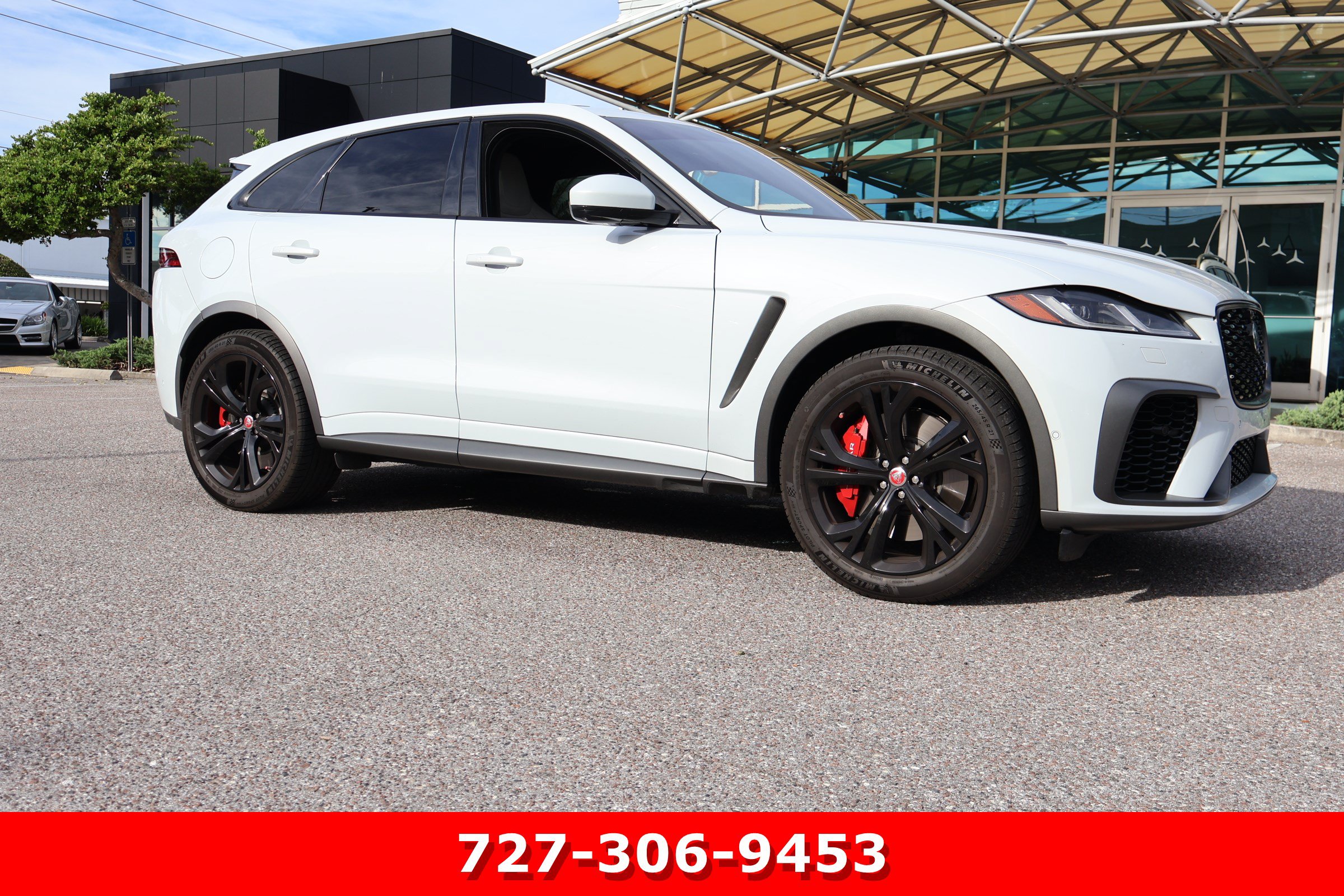 Used 2021 Jaguar F-PACE SVR AWD/4WD image 12