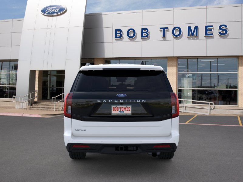 New 2026 Ford Expedition Active RWD image 6