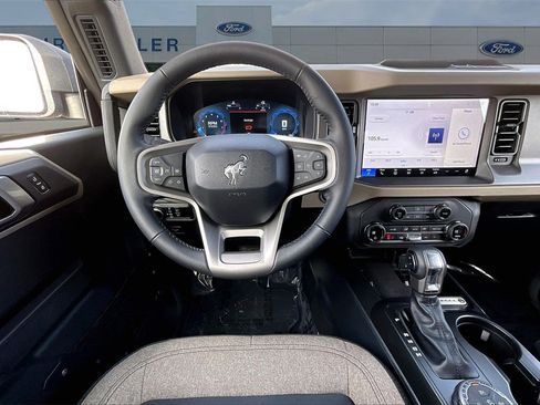 New 2025 Ford Bronco Big Bend image 16
