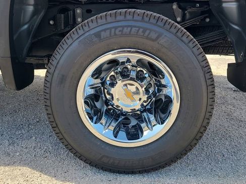 New 2026 Chevrolet Silverado 3500 LT w/ All Star Edition image 8