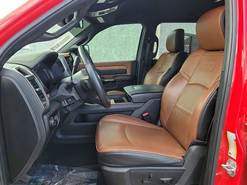 Used 2023 RAM 3500 Limited image 10