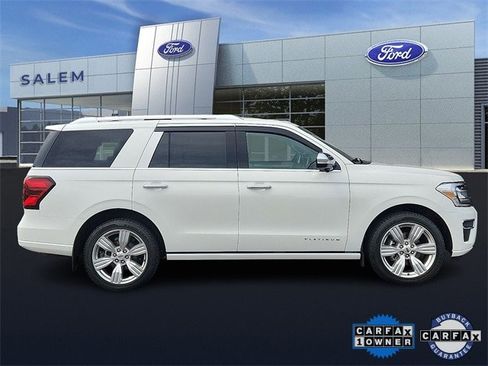 Certified 2023 Ford Expedition Platinum image 2