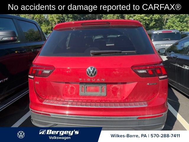 Certified 2023 Volkswagen Tiguan SE w/ Panoramic Sunroof Package AWD/4WD image 2