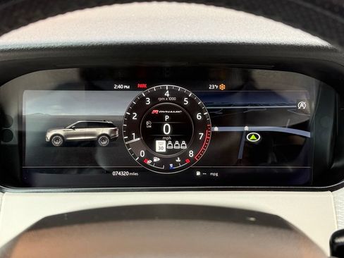 Used 2019 Land Rover Range Rover Velar R-Dynamic SE AWD/4WD image 35