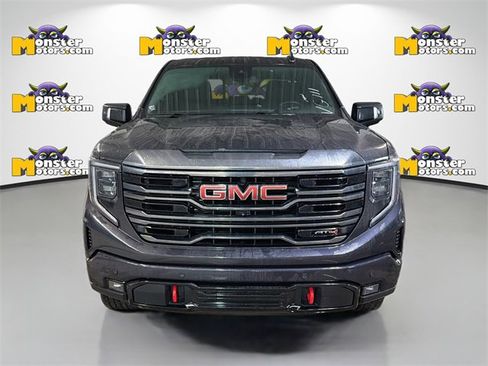 Used 2023 GMC Sierra 1500 AT4 w/ AT4 Preferred Package image 2
