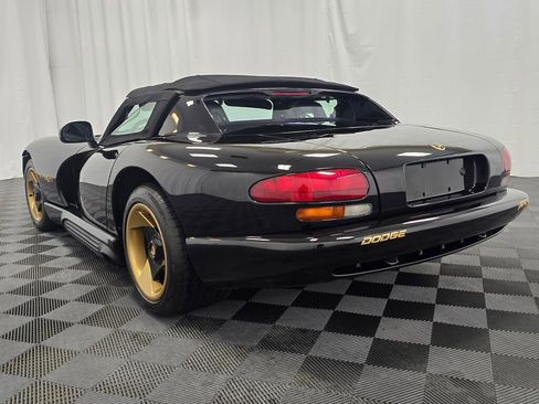 Used 1993 Dodge Viper RT/10 RWD image 3