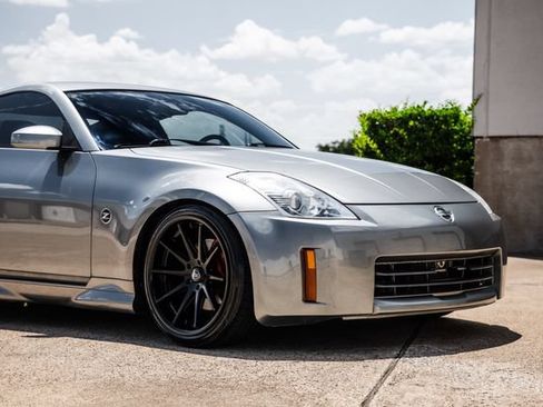 Used 2006 Nissan 350Z Coupe RWD image 48