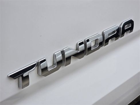 Used 2025 Toyota Tundra Limited image 8