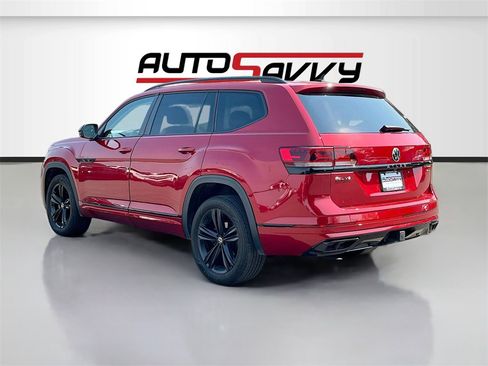 Used 2023 Volkswagen Atlas SEL R-Line image 5