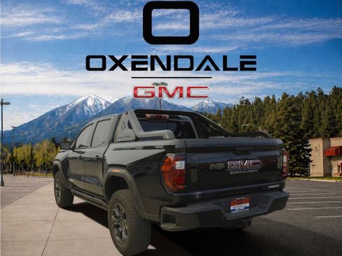 Used 2025 GMC Canyon Elevation AWD/4WD image 5