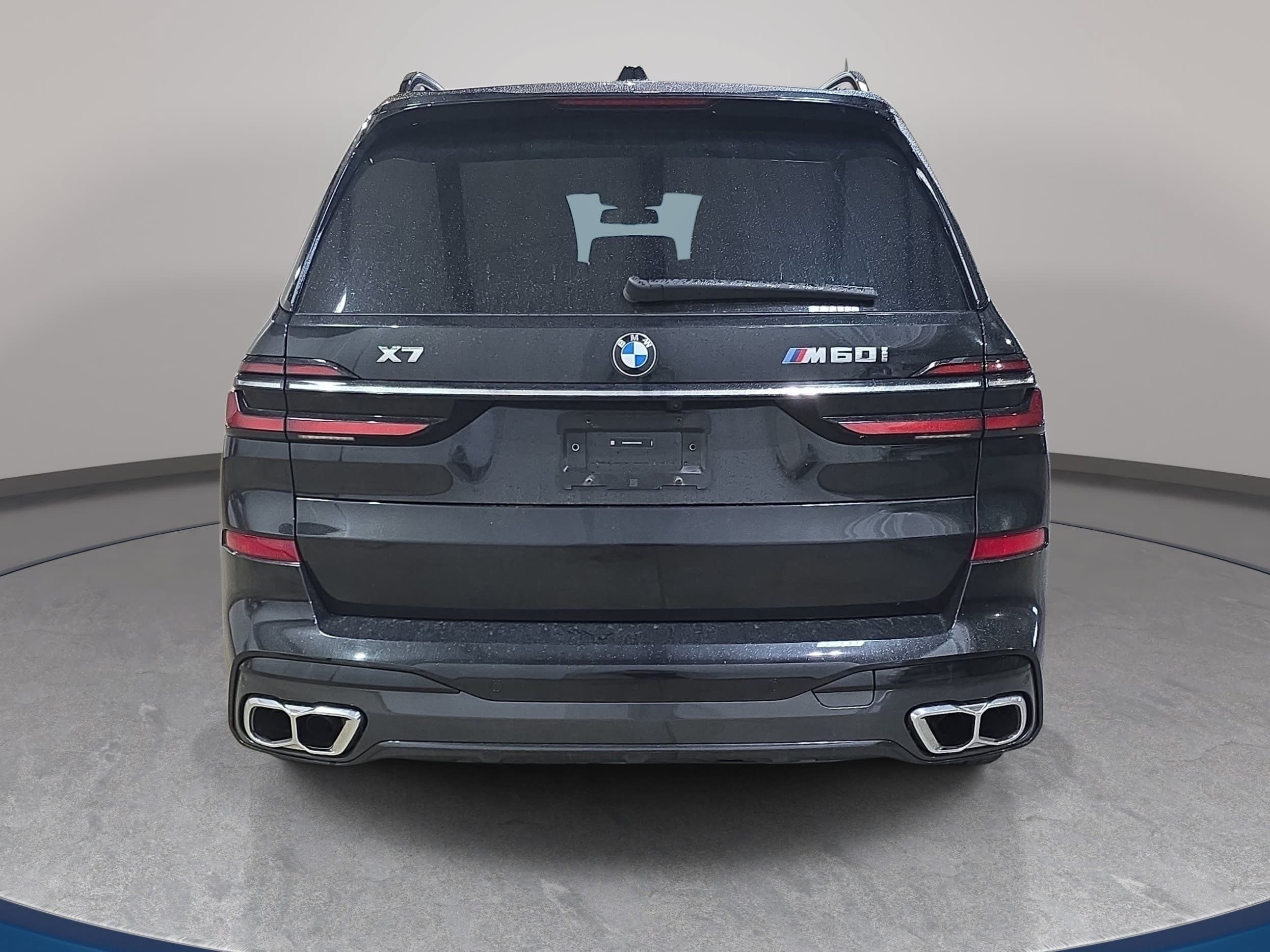 Used 2024 BMW X7 M60i w/ Climate Comfort Package AWD/4WD image 7