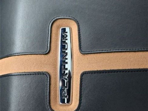 Used 2022 Ford F150 Platinum w/ Equipment Group 701A High image 18