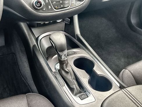 Used 2024 Chevrolet Malibu LT image 19