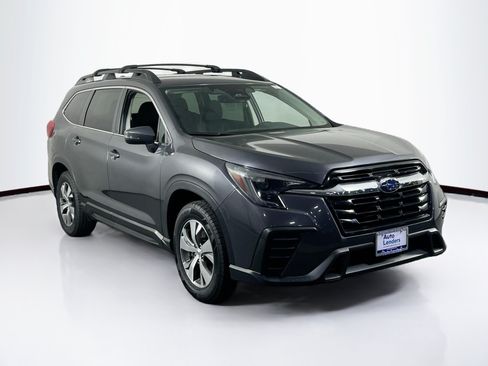 Used 2023 Subaru Ascent Premium w/ Convenience Package AWD/4WD image 3