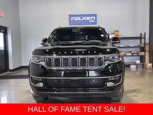 Used 2022 Jeep Wagoneer Series I AWD/4WD image 2