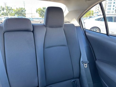 Used 2025 Toyota Corolla LE FWD image 37