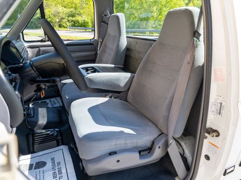 Used 1997 Ford F250 4x4 Regular Cab Heavy Duty image 24