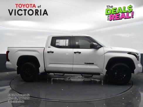 Used 2025 Toyota Tundra SR5 image 1