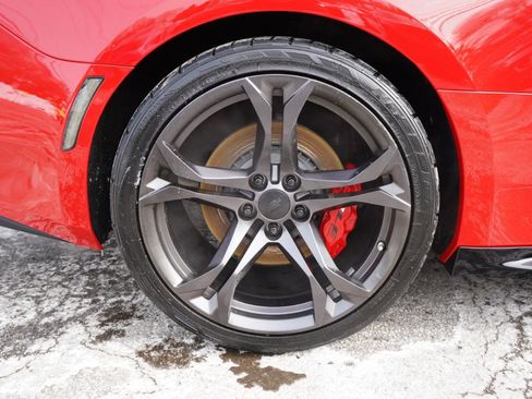 Used 2017 Chevrolet Camaro SS image 18