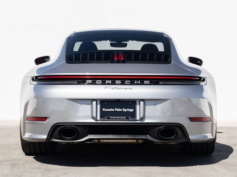 Certified 2025 Porsche 911 Carrera RWD image 6