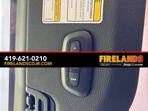 Used 2022 Jeep Wrangler Unlimited Sport AWD/4WD image 24