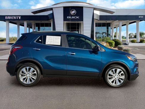 Used 2020 Buick Encore Preferred w/ Safety Package FWD image 2