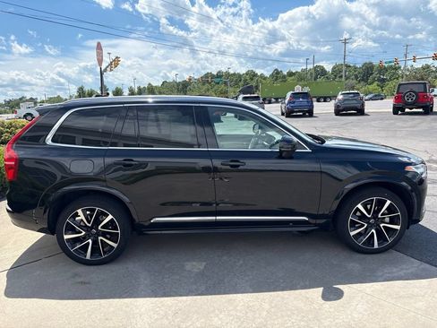 Used 2023 Volvo XC90 B6 Plus w/ Protection Package AWD/4WD image 12