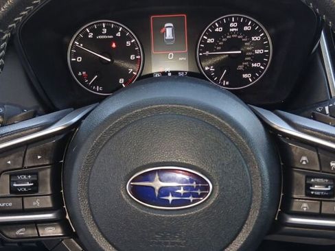 Used 2021 Subaru Outback Premium w/ Popular Package #1 image 9