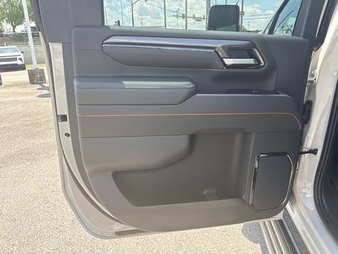 New 2026 GMC Sierra 3500 AT4 w/ AT4 Premium Plus Package AWD/4WD image 16