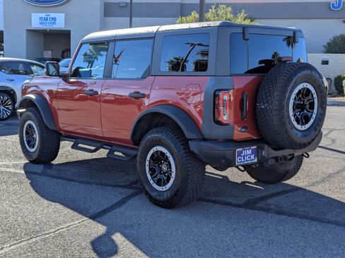 Certified 2023 Ford Bronco Badlands image 4