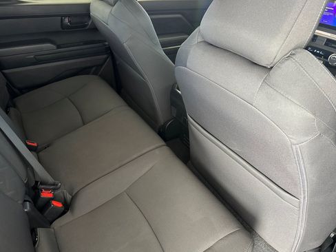 Used 2024 Toyota Tacoma SR5 RWD image 31