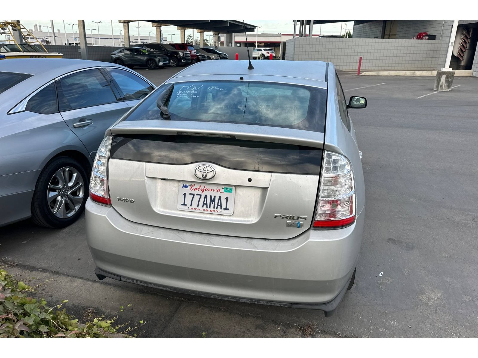 Used 2006 Toyota Prius w/ Pkg 3 FWD image 6