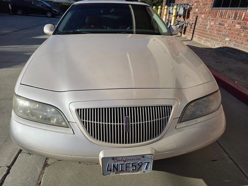 Used 1998 Lincoln Mark VIII LSC image 2