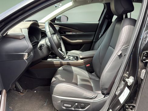 Certified 2025 MAZDA CX-30 AWD 2.5 S w/ Premium Package image 11