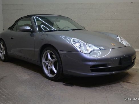 Used 2002 Porsche 911 Cabriolet image 3