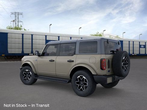New 2026 Ford Bronco Outer Banks image 4
