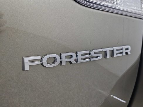Used 2024 Subaru Forester Premium AWD/4WD image 29