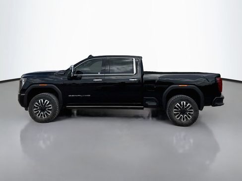 Used 2025 GMC Sierra 3500 Denali Ultimate AWD/4WD image 4