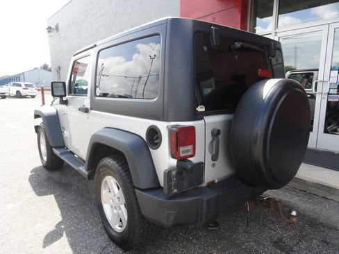 Used 2011 Jeep Wrangler Sport AWD/4WD image 6
