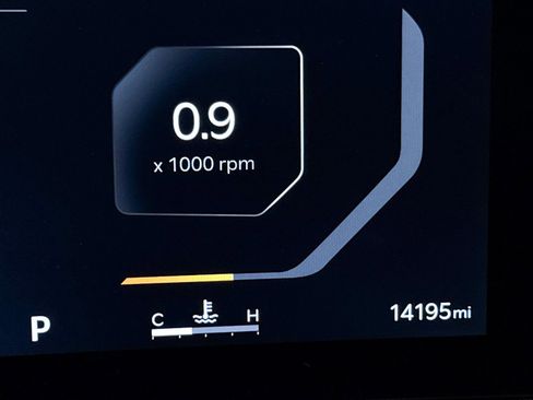 Certified 2024 Kia Sorento SX Prestige w/ Olive Brown Leather Package image 38