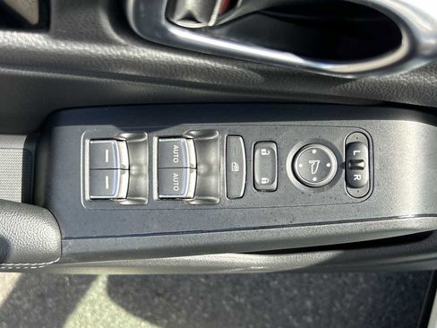 Used 2024 Honda Civic EX-L image 15