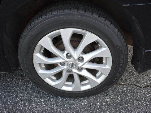 Used 2019 Nissan Sentra SV image 36