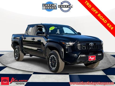Used 2024 Toyota Tacoma TRD Off-Road image 1