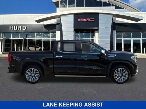 New 2026 GMC Sierra 1500 Denali image 3