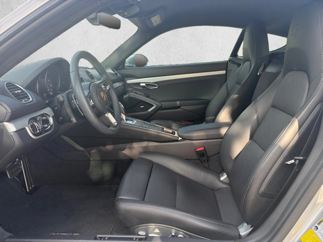 Used 2024 Porsche 718 Cayman GTS RWD image 16