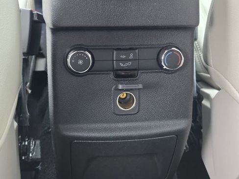 Used 2019 Ford Explorer XLT w/ Equipment Group 201A image 20