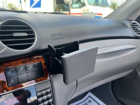 Used 2006 Mercedes-Benz CLK 350 Cabriolet image 29